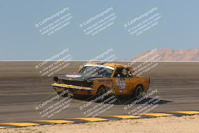 media/Oct-15-2023-Lucky Dog Racing Chuckwalla (Sun) [[f659570f60]]/2nd Stint Bowl/
